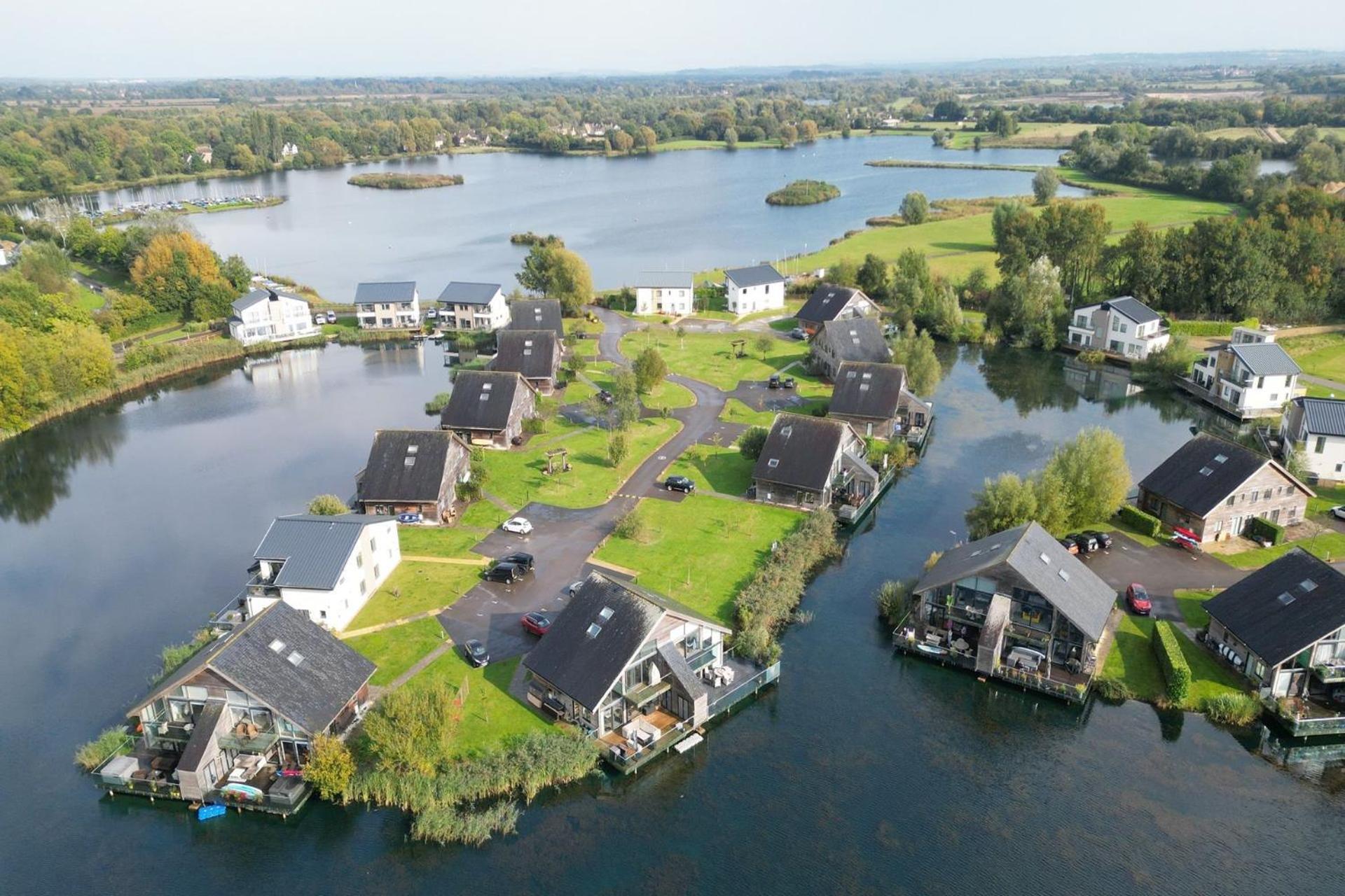 Waters Edge 04, Waterside Lodge P Южен Сърни Екстериор снимка